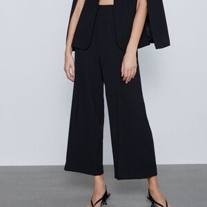 Zara High Waisted Wide-Leg Black Culotte Pants Trousers Size Medium